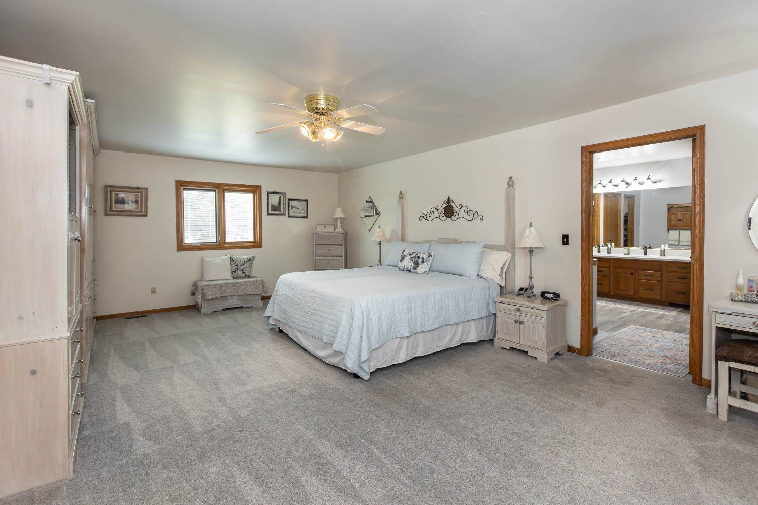 949 Sherman Hill, Elkhart, KS 67950