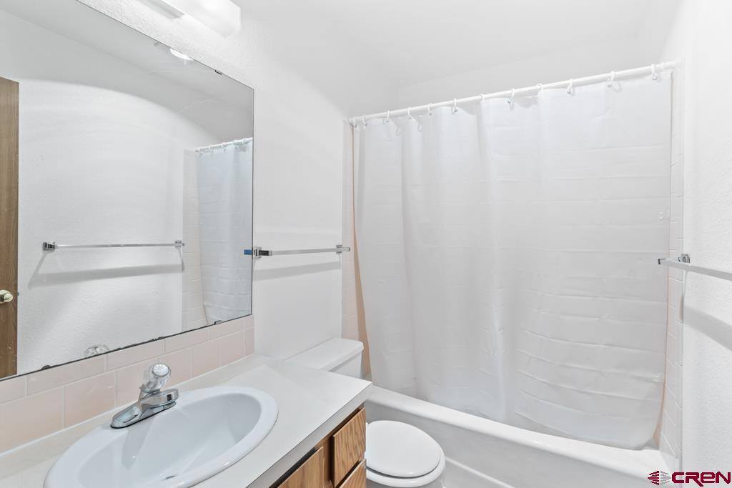 2038 Winston Way, Montrose, CO 81401