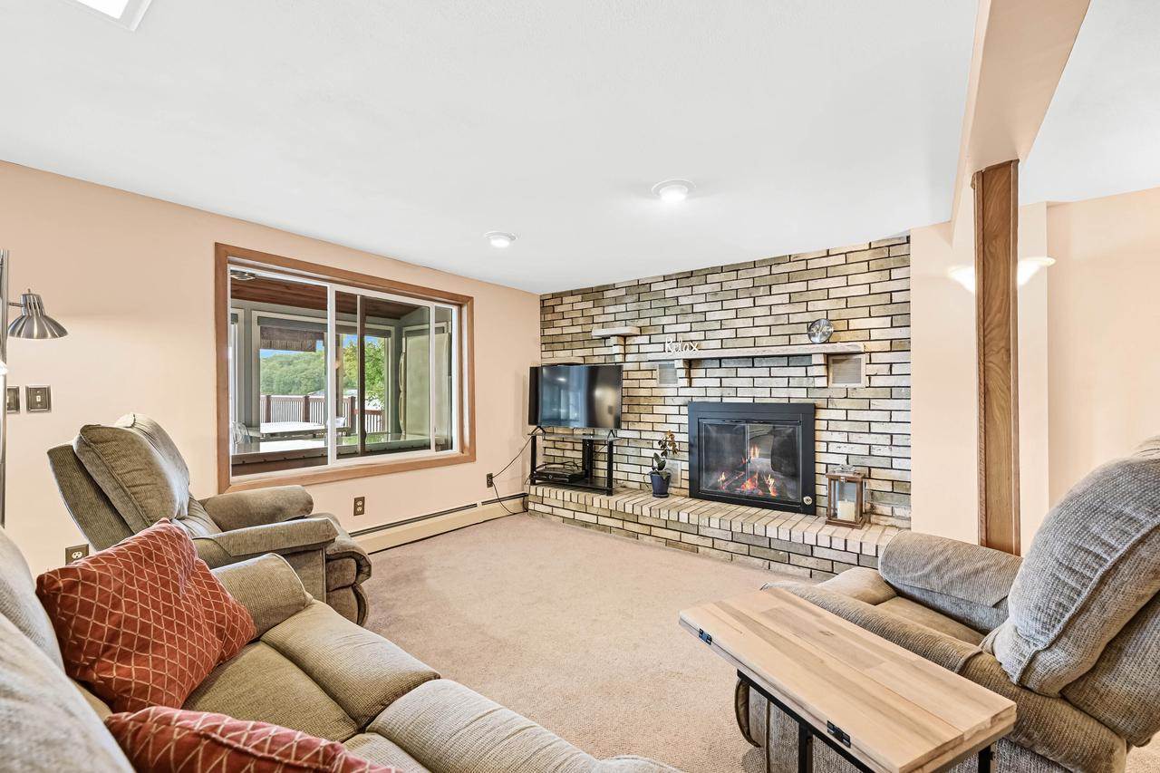 N7817 E Lakeshore Dr, Whitewater, WI 53190