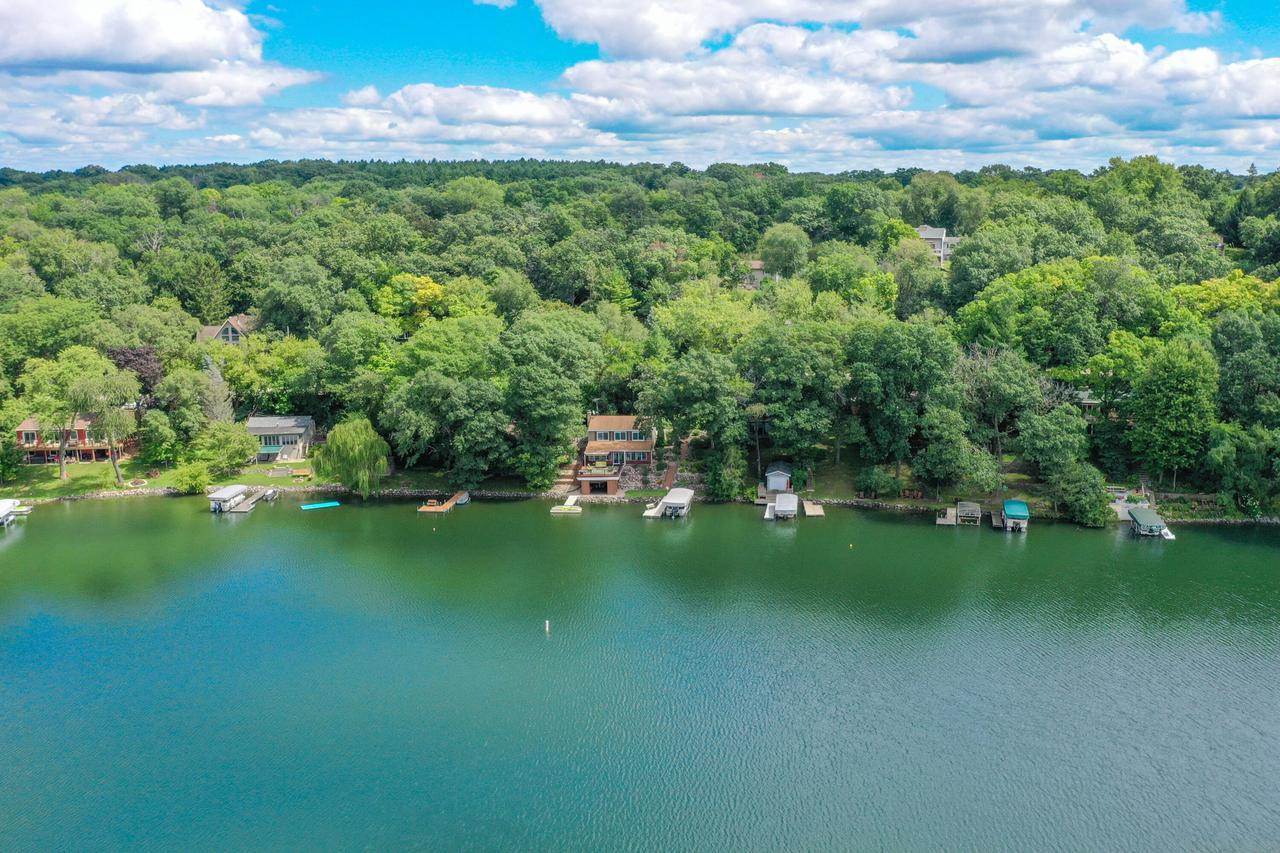 N7817 E Lakeshore Dr, Whitewater, WI 53190