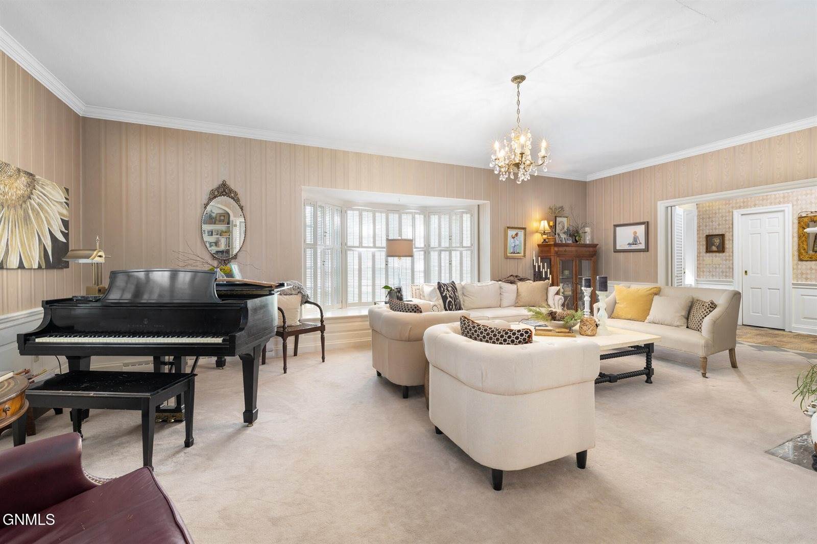 405 14th Street East, Williston, ND 58801