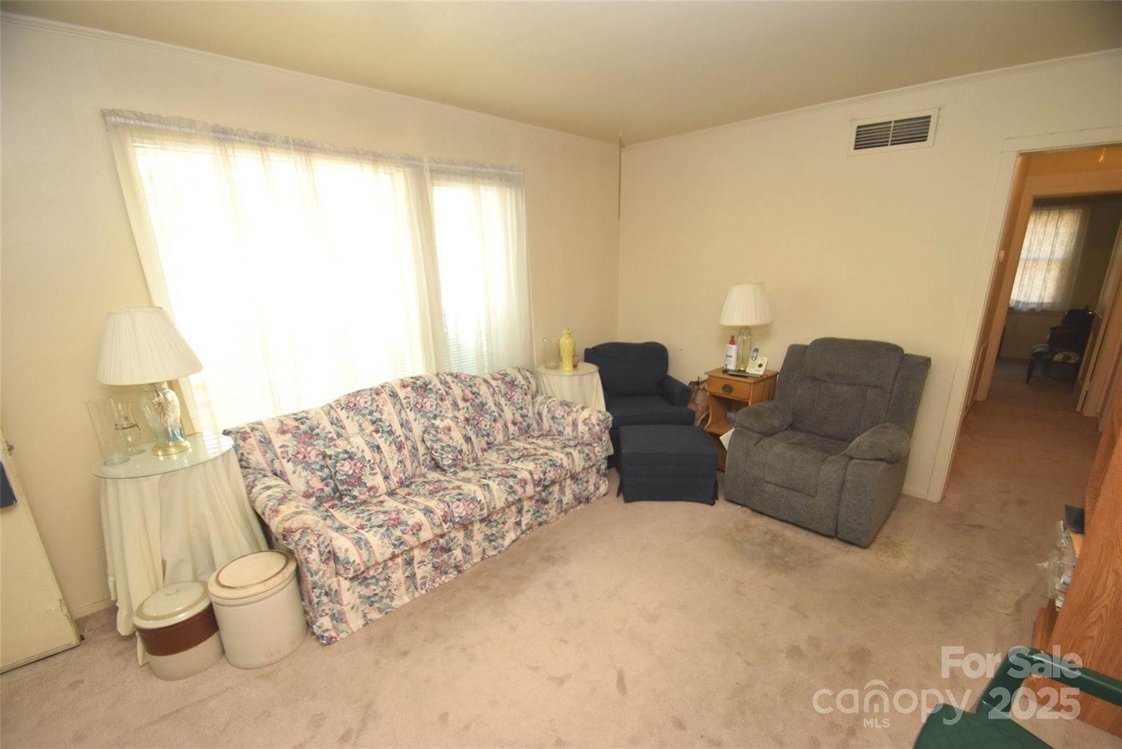 4645 Connecting Road, Charlotte, NC 28209