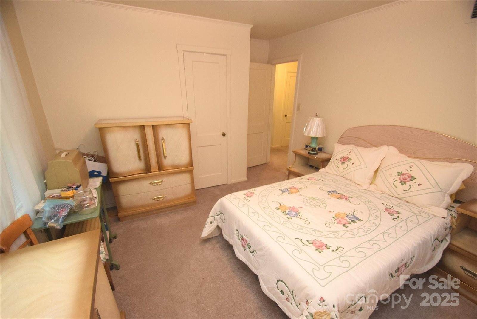 4645 Connecting Road, Charlotte, NC 28209