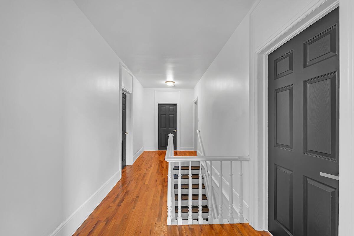 2030 W Pierce STREET, Milwaukee, WI 53204