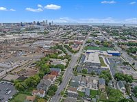 2030 W Pierce STREET, Milwaukee, WI 53204