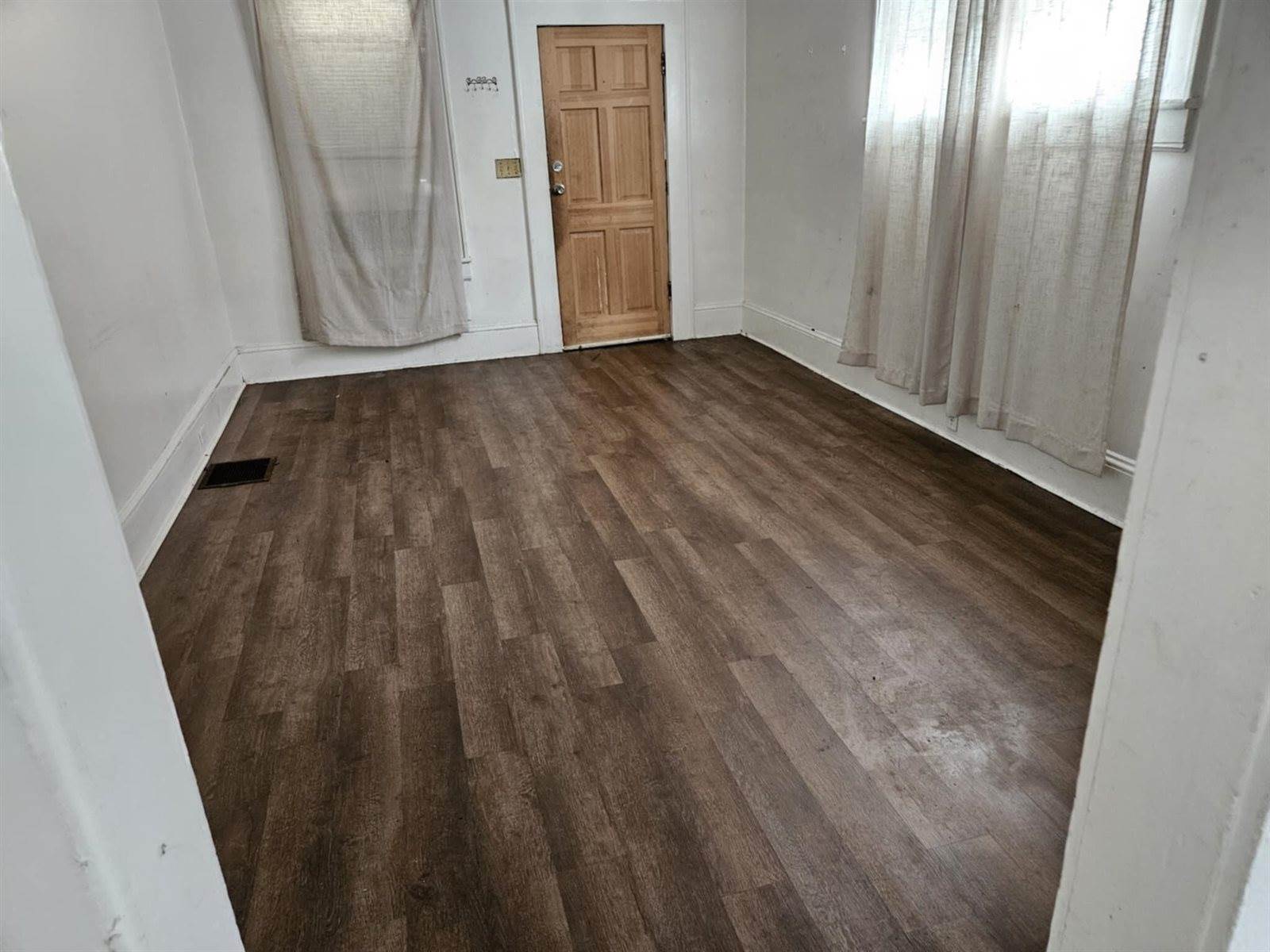 1625 Moorman Ave NW, Roanoke, VA 24017