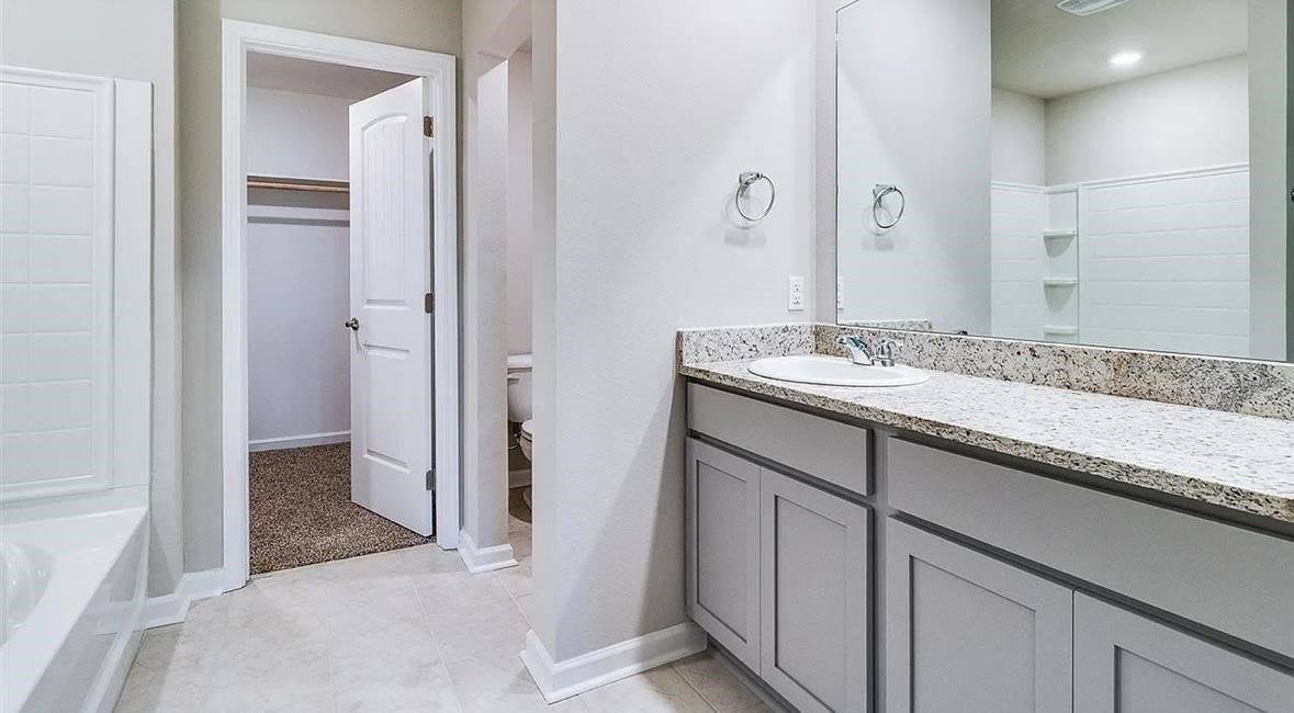 4402 SW Christina Ct, Lawton, OK 73505