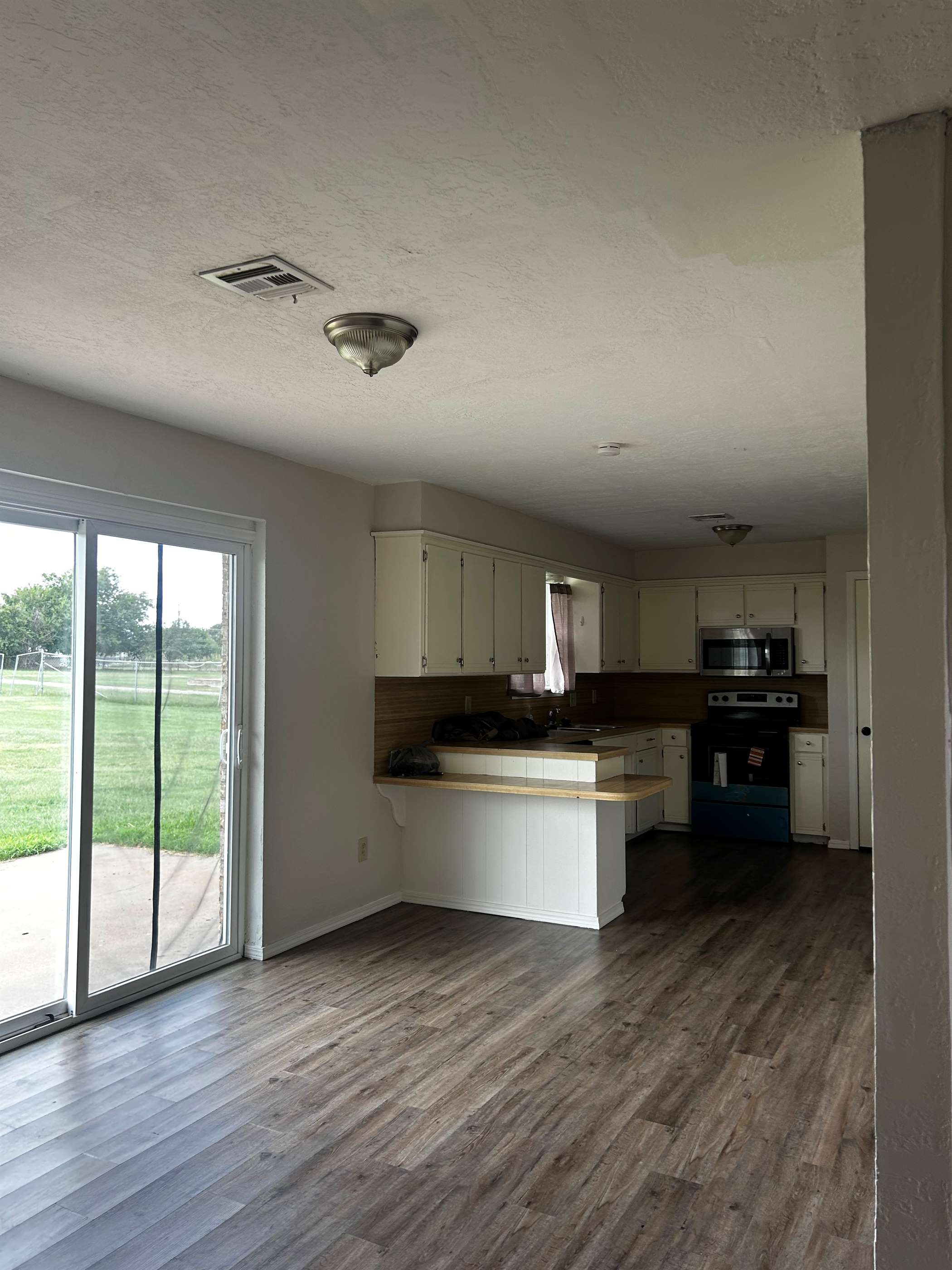 302 Osage, Geronimo, OK 73543