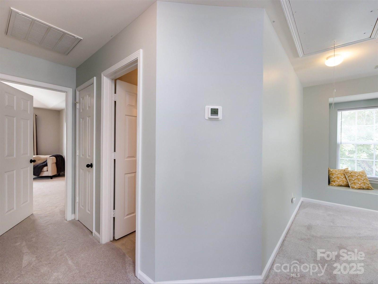 9033 Seamill Road, Charlotte, NC 28278