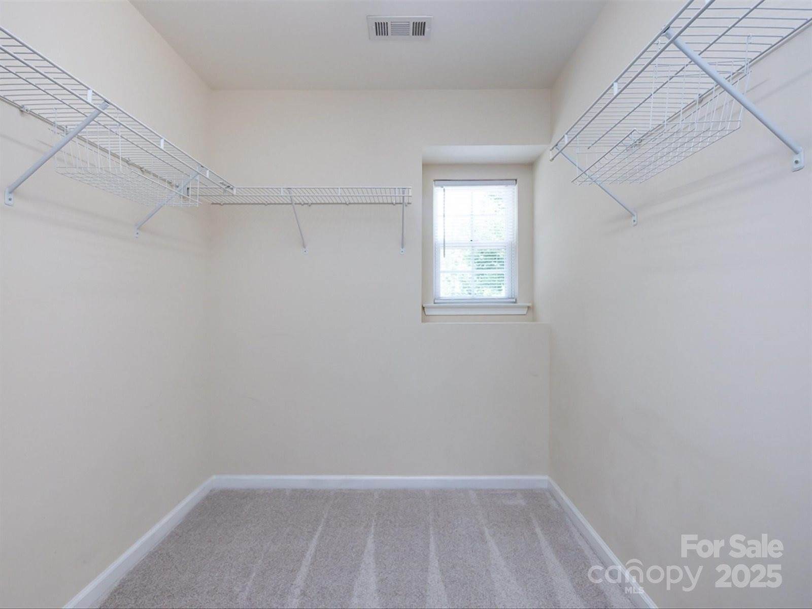 9033 Seamill Road, Charlotte, NC 28278