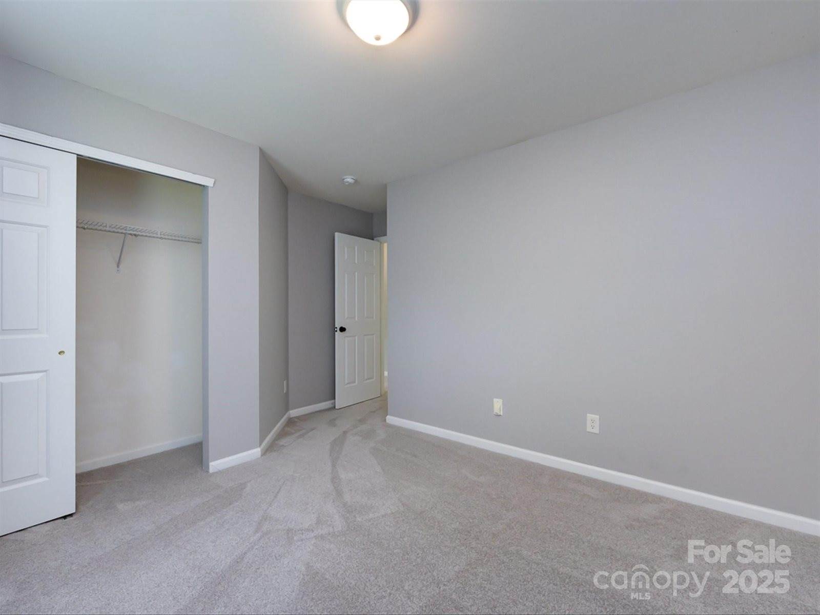 9033 Seamill Road, Charlotte, NC 28278