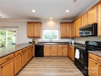 9033 Seamill Road, Charlotte, NC 28278