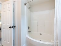 9033 Seamill Road, Charlotte, NC 28278