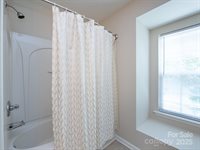 9033 Seamill Road, Charlotte, NC 28278