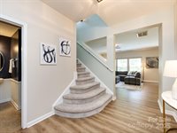 9033 Seamill Road, Charlotte, NC 28278