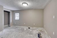 2201 South Porter Avenue, Joplin, MO 64804