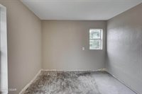 2201 South Porter Avenue, Joplin, MO 64804