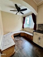 517 4th Avenue East, Williston, ND 58801