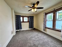 517 4th Avenue East, Williston, ND 58801