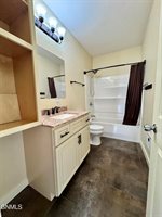 517 4th Avenue East, Williston, ND 58801