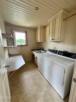 517 4th Avenue East, Williston, ND 58801