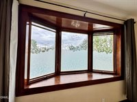 517 4th Avenue East, Williston, ND 58801