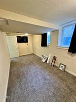 517 4th Avenue East, Williston, ND 58801