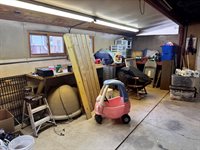 517 4th Avenue East, Williston, ND 58801