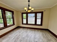 517 4th Avenue East, Williston, ND 58801