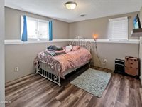 910 8th Avenue West, Williston, ND 58801