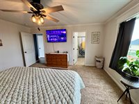 5809 Vanessa Avenue, Williston, ND 58801