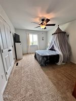 5809 Vanessa Avenue, Williston, ND 58801