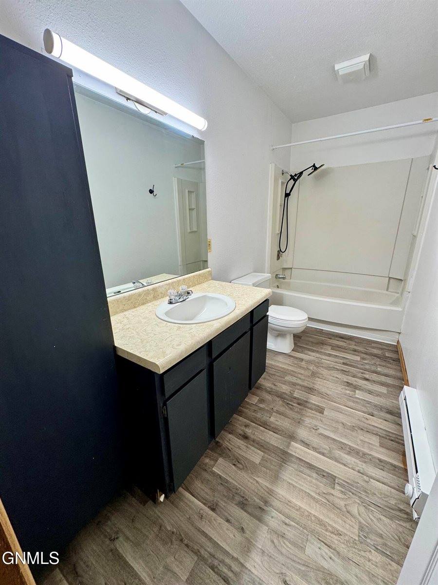 2609 18th Avenue West, Williston, ND 58801