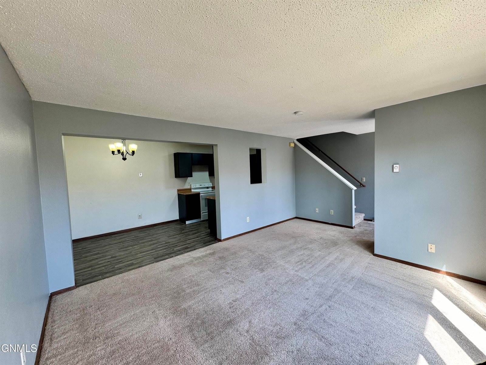 2609 18th Avenue West, Williston, ND 58801