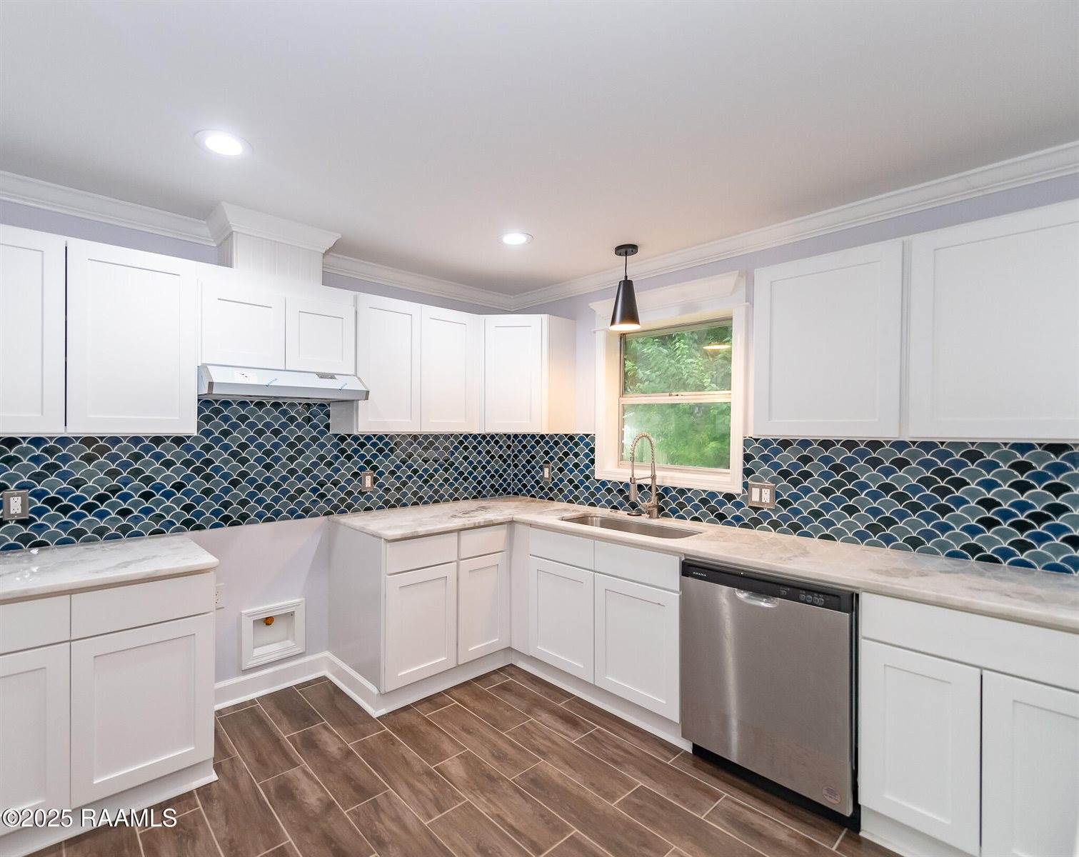 243 Blue Bonnet Drive, Crowley, LA 70526