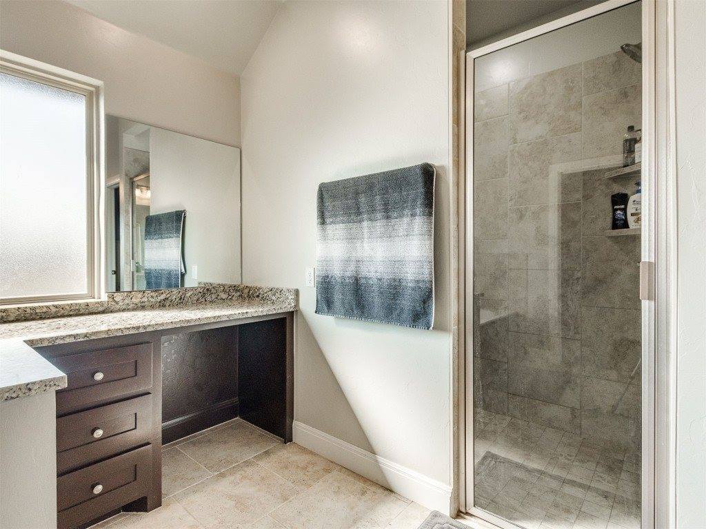 4210 Paradise Drive, Blanchard, OK 73010