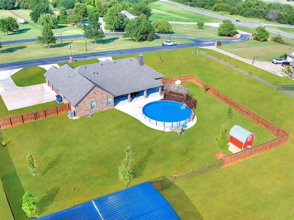 4210 Paradise Drive, Blanchard, OK 73010