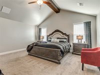 4210 Paradise Drive, Blanchard, OK 73010