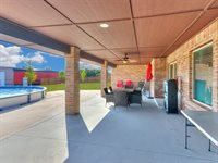 4210 Paradise Drive, Blanchard, OK 73010