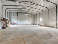 4210 Paradise Drive, Blanchard, OK 73010