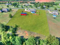 4210 Paradise Drive, Blanchard, OK 73010