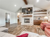 4210 Paradise Drive, Blanchard, OK 73010