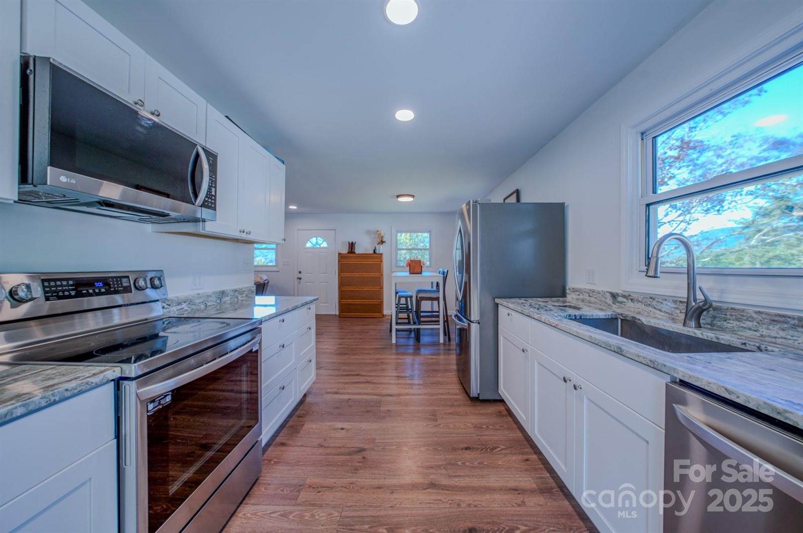 26 Center Street, Candler, NC 28715