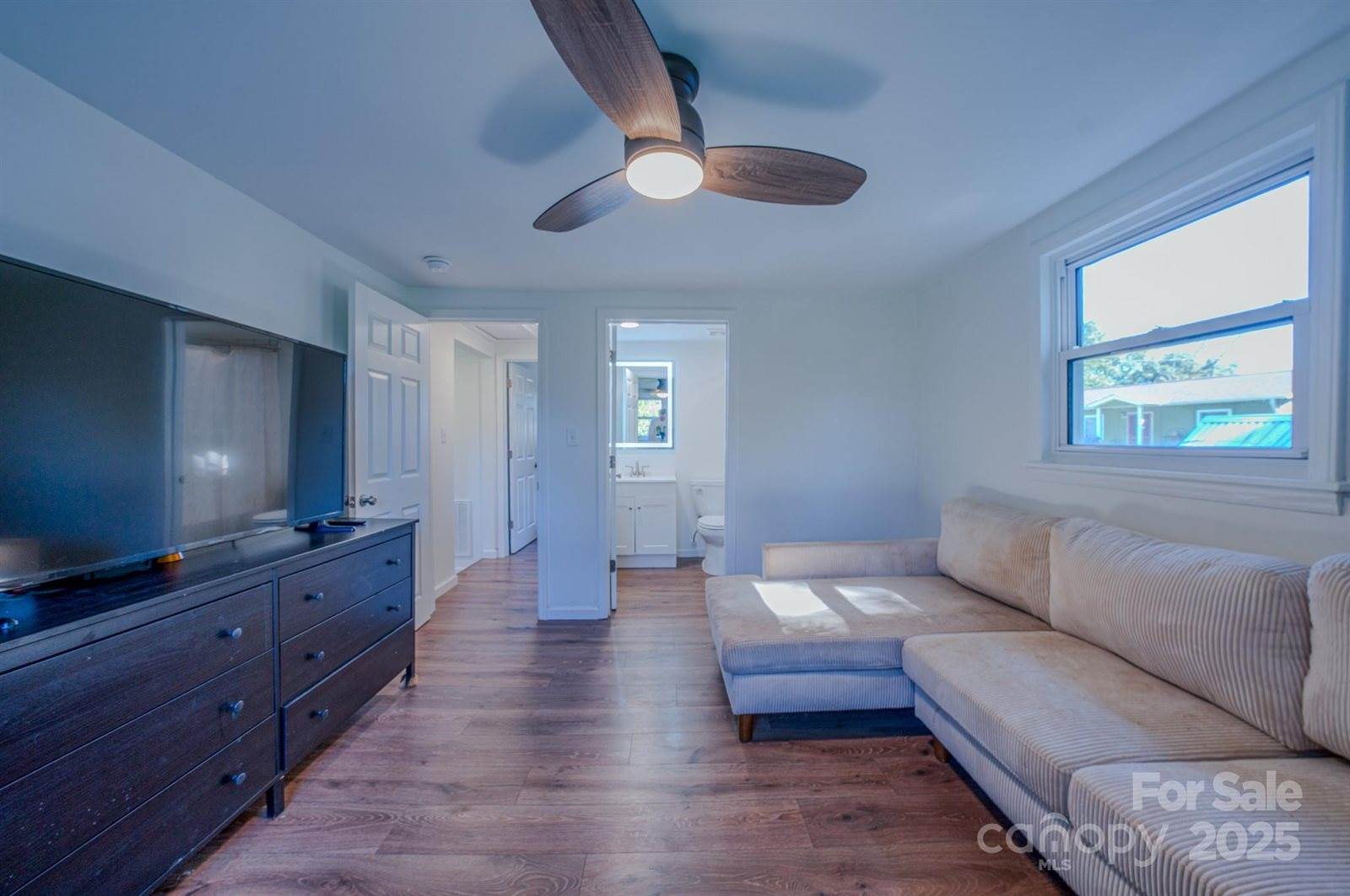 26 Center Street, Candler, NC 28715