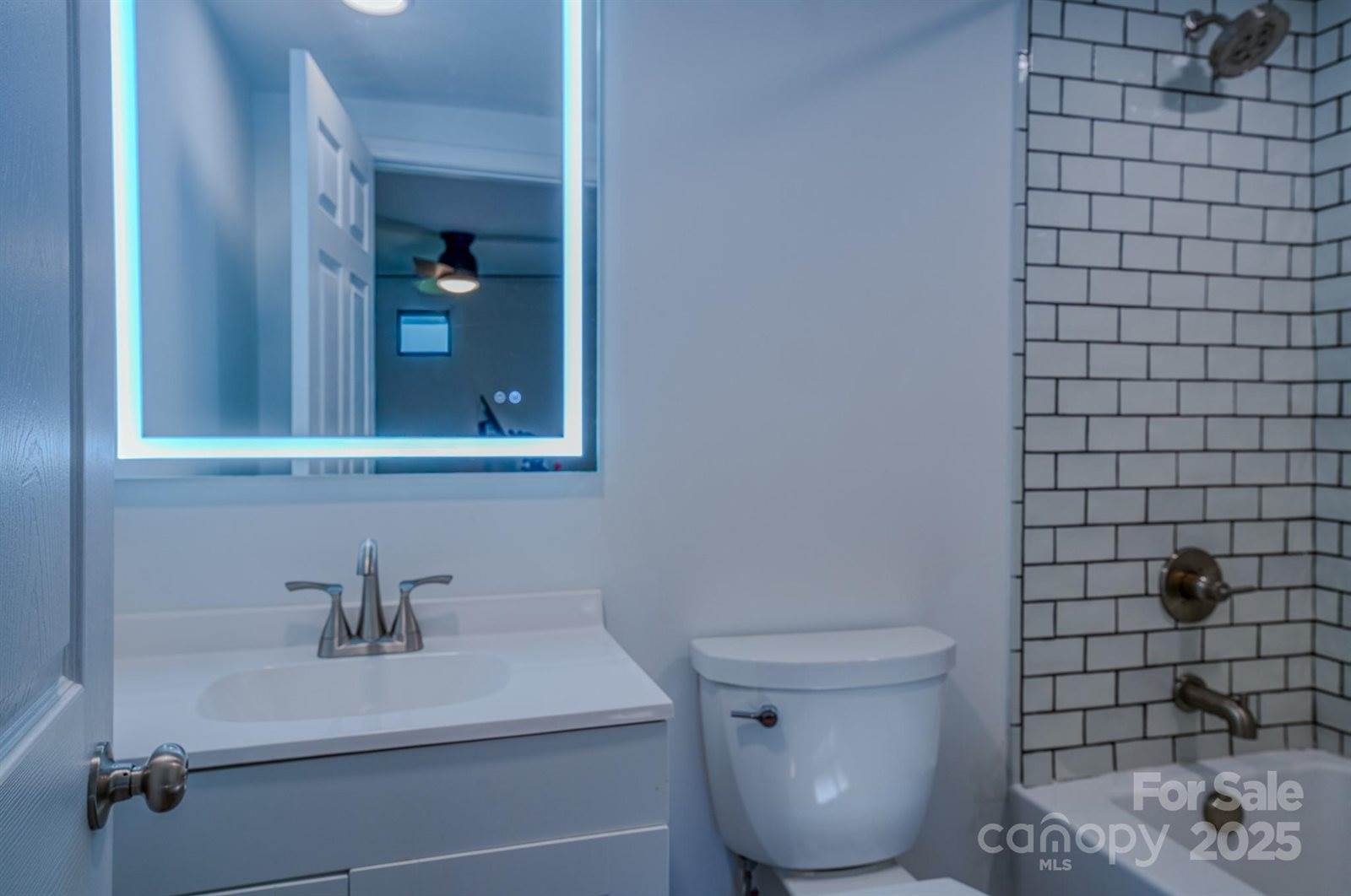 26 Center Street, Candler, NC 28715