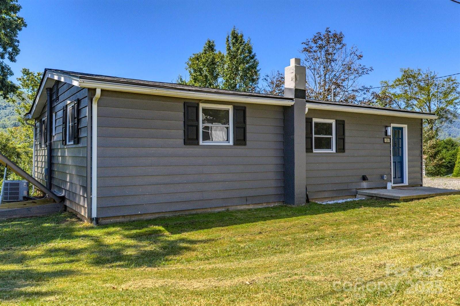 26 Center Street, Candler, NC 28715