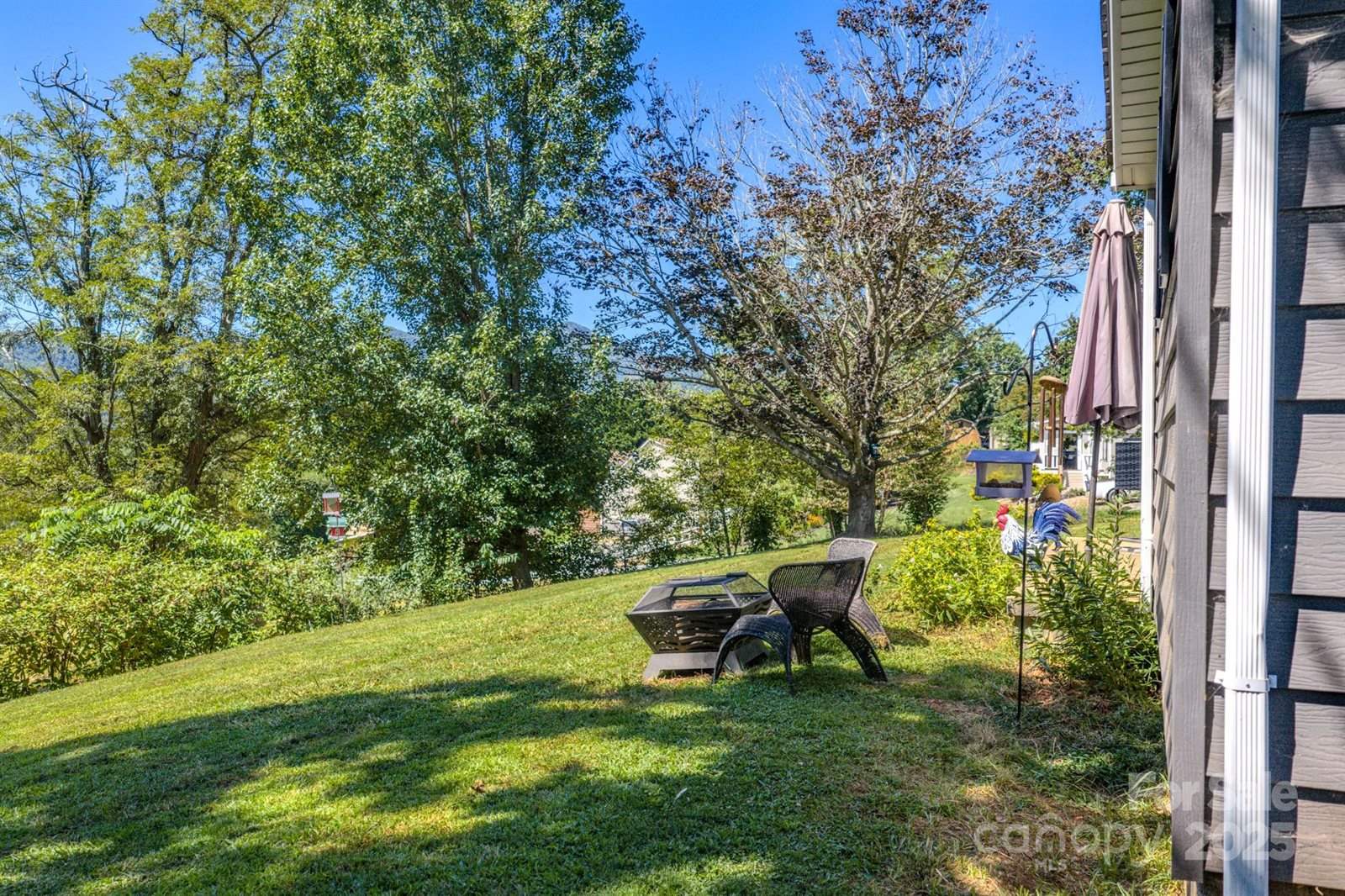 26 Center Street, Candler, NC 28715