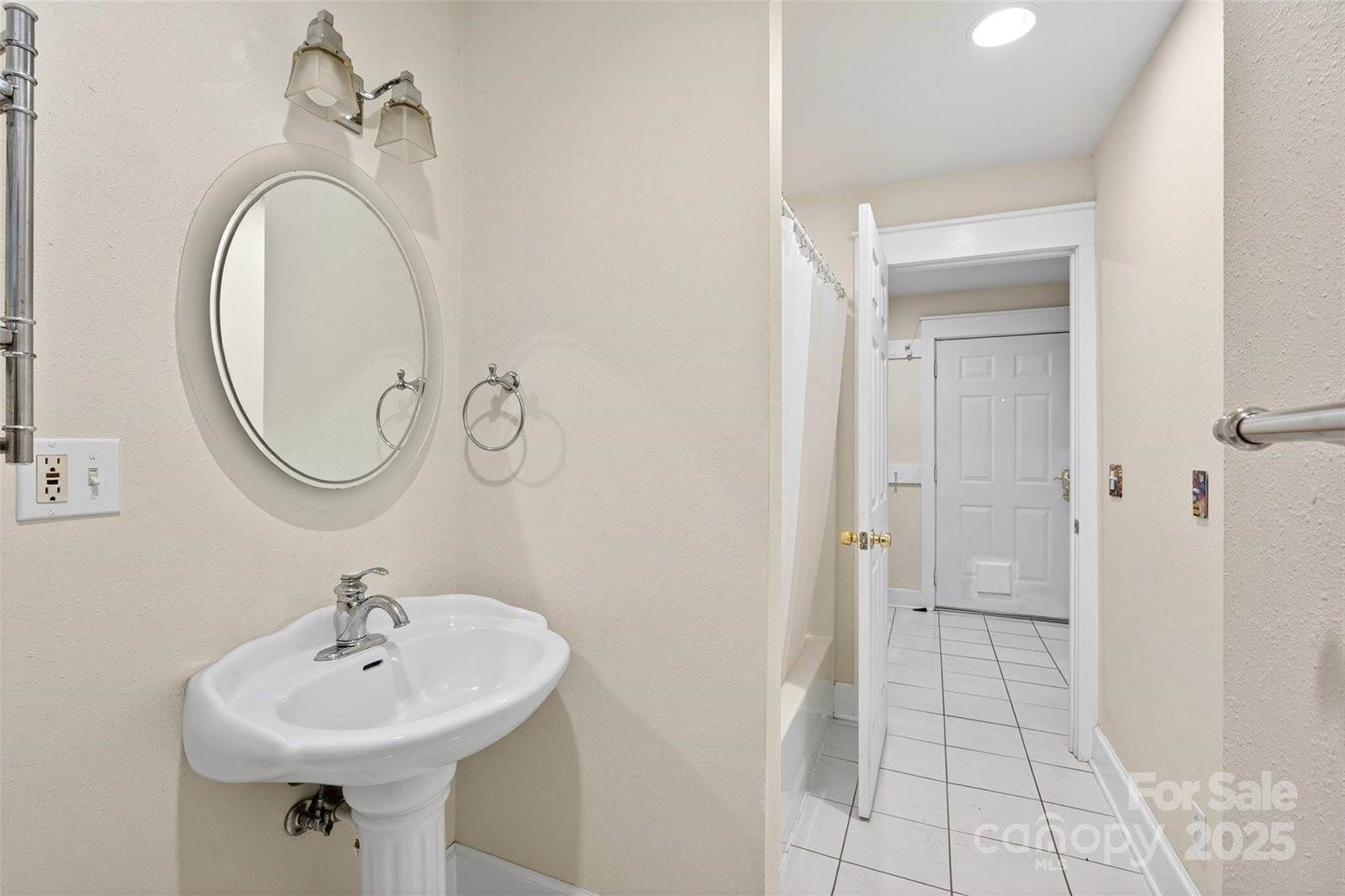 160 East Howard Street, Tryon, NC 28782