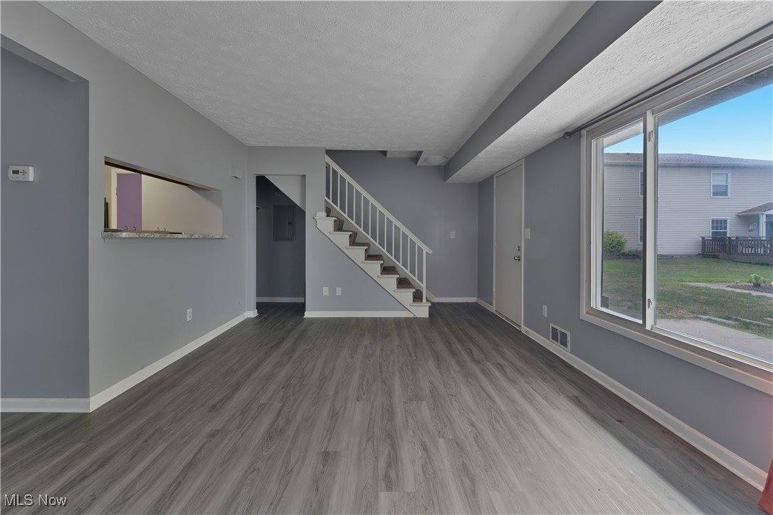 3012 Ivy Hill Circle, Cortland, OH 44410