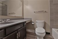 3012 Ivy Hill Circle, Cortland, OH 44410